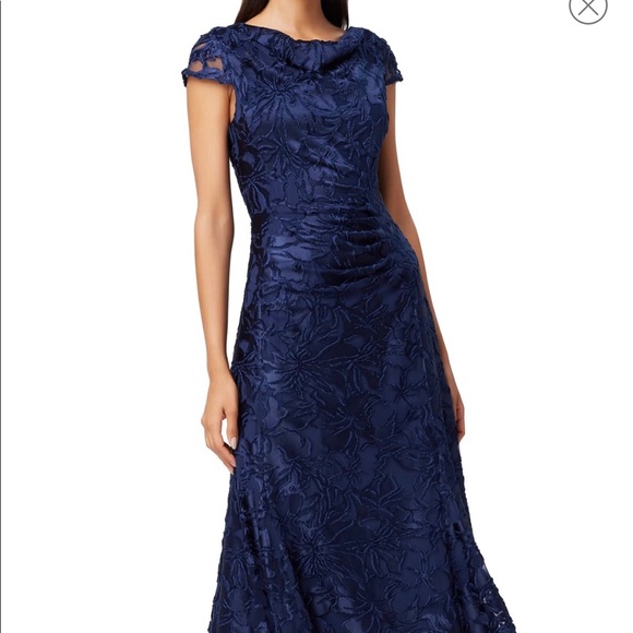 Tahari ASL Petite floral burnout gown - Picture 5 of 6